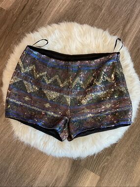 gold sequin black sequin shorts forever 21